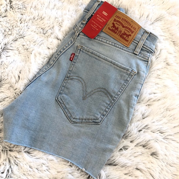 Levi’s mile high short - Picture 2 of 6
